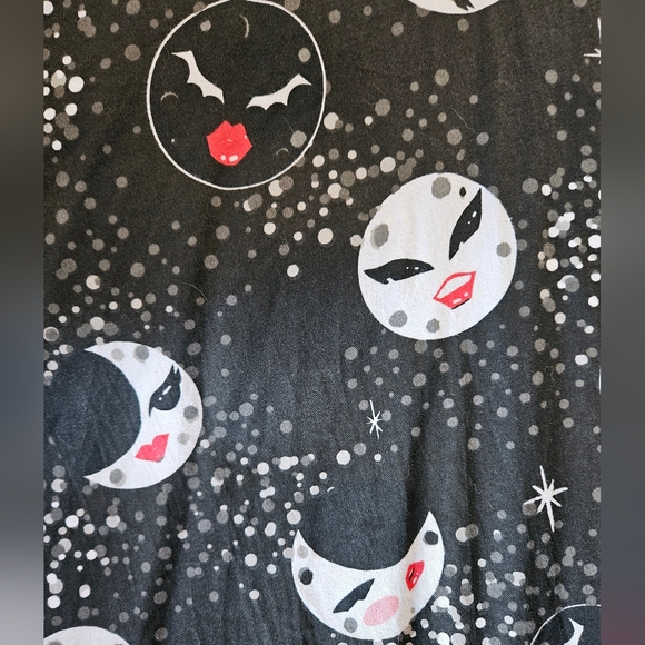 Black and White Cat Print Dress with Red Belt - Picture 4 of 5